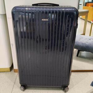 Rimowa Women Pre-Loved Bag Very Good Condition